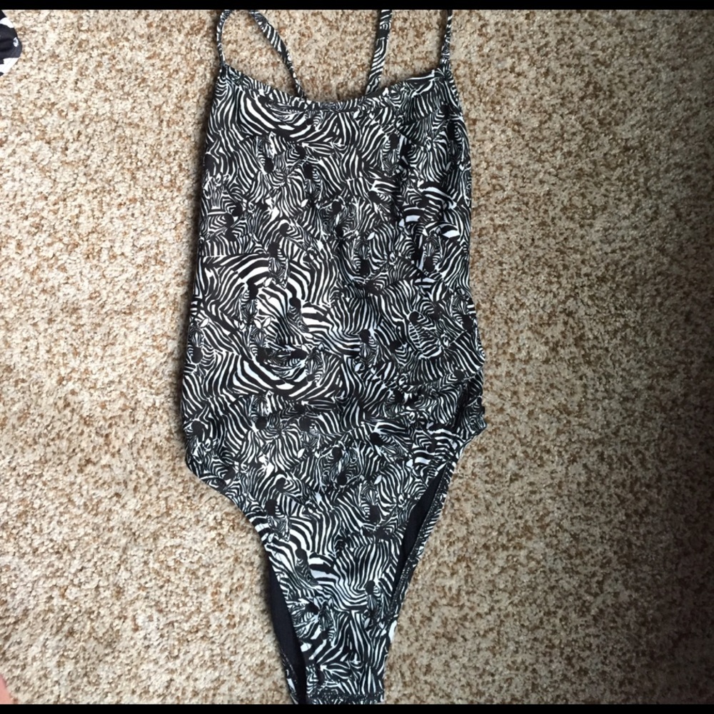 Jolyn swimsuit