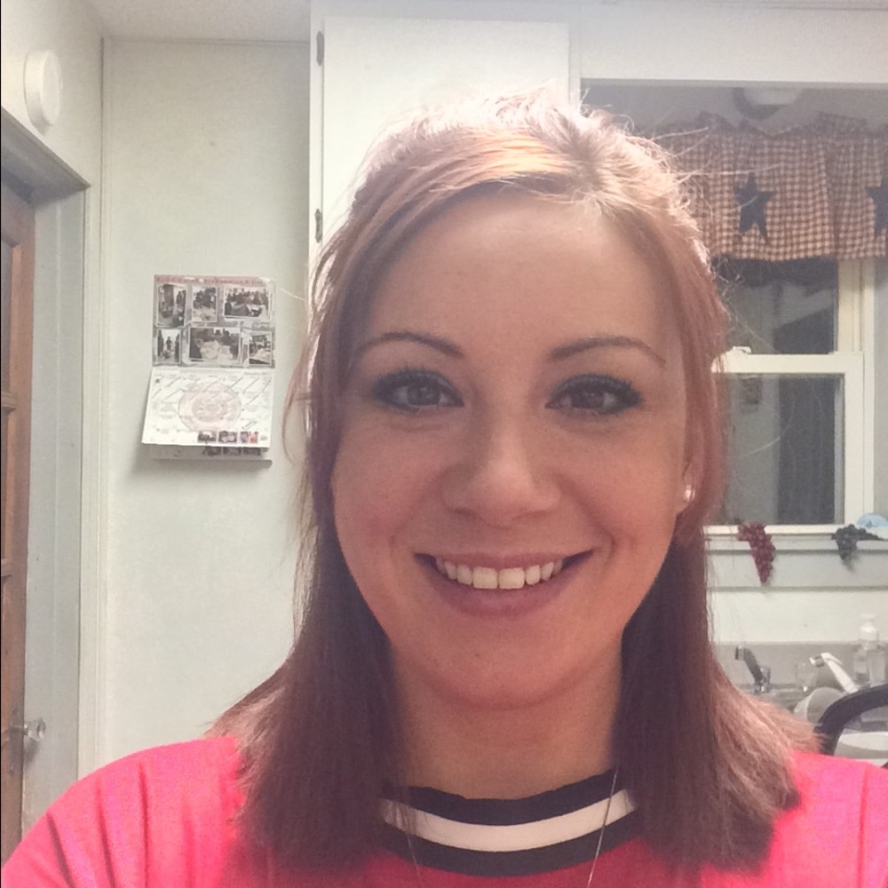 Meet your Posher, Jennifer