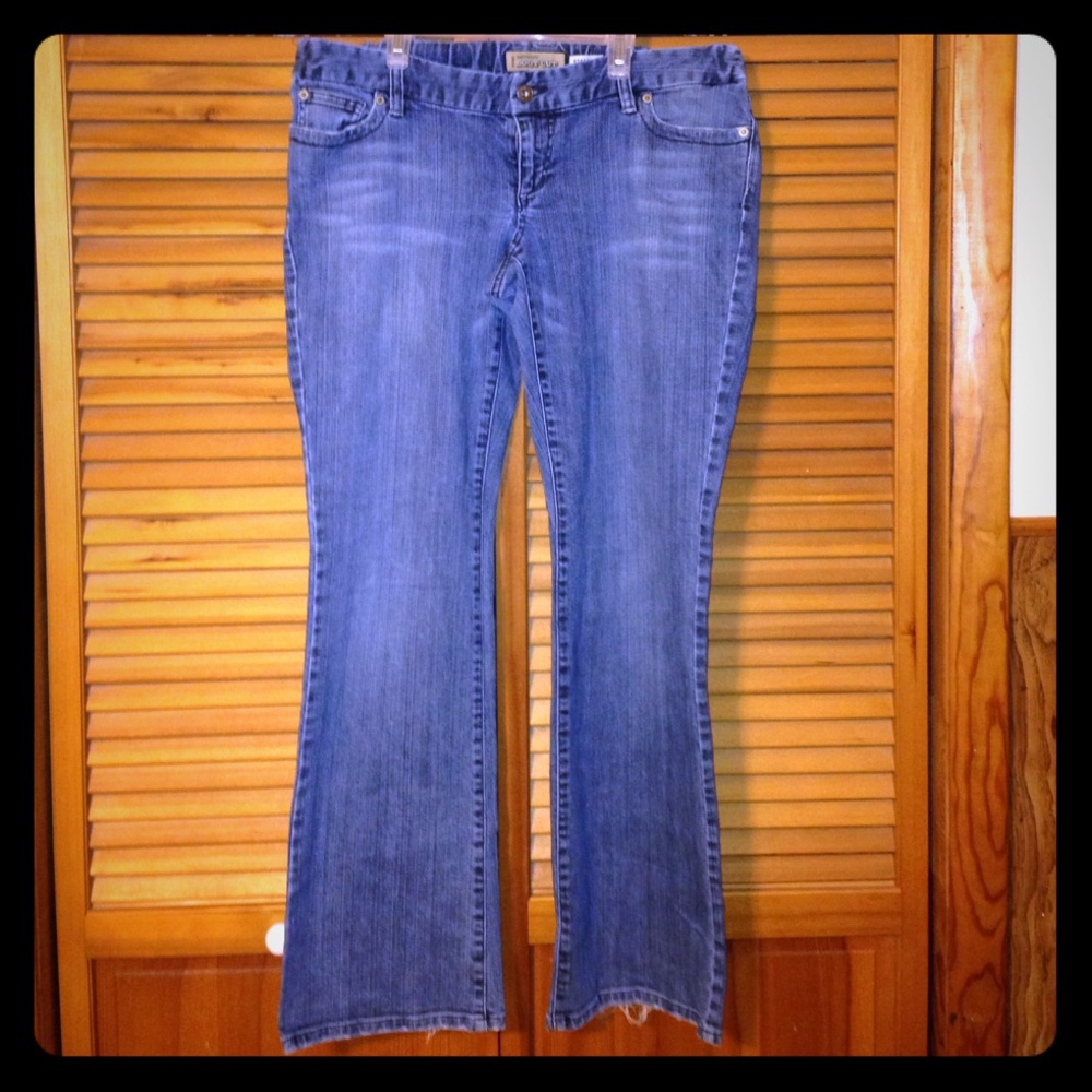 Old navy Boot cut Maternity jeans.