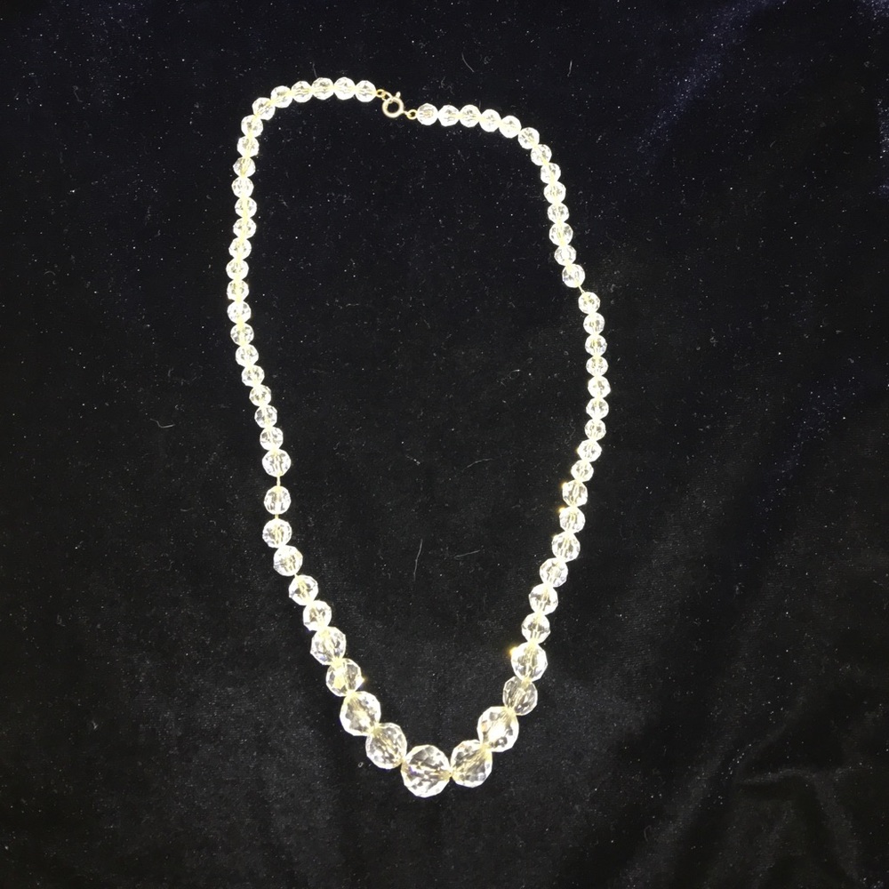 Clear bead necklace