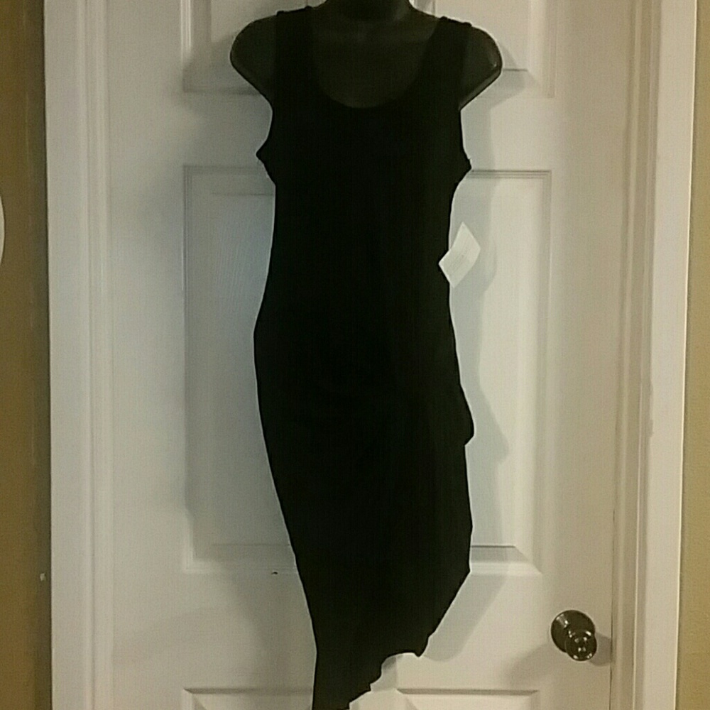 Stela luce sleeveless lbd with knot detail