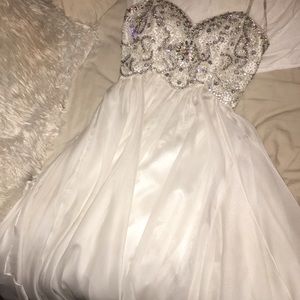 Sherri hill white prom dress