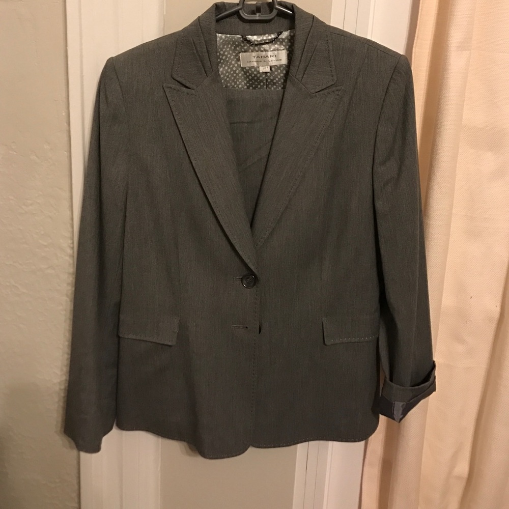 Staple Gray Tahari Wide Leg Pants Suit