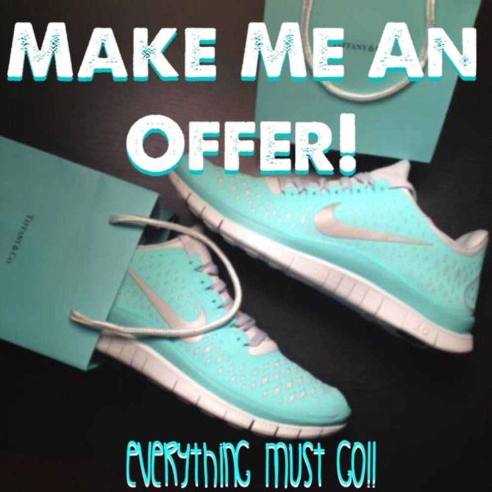 Come check out my closet!!