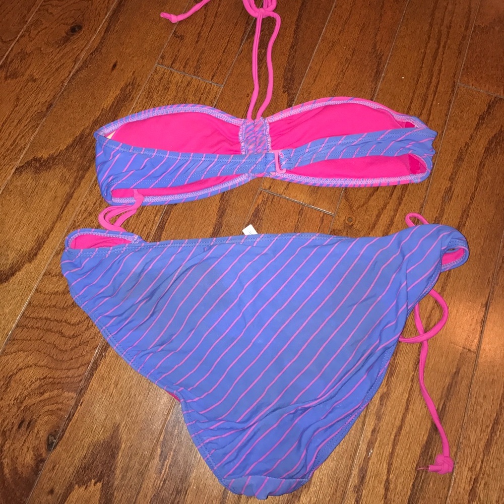 Bathing suit - Picture 2 of 2
