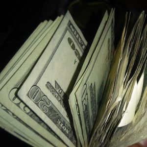 Meet your Posher, Dee