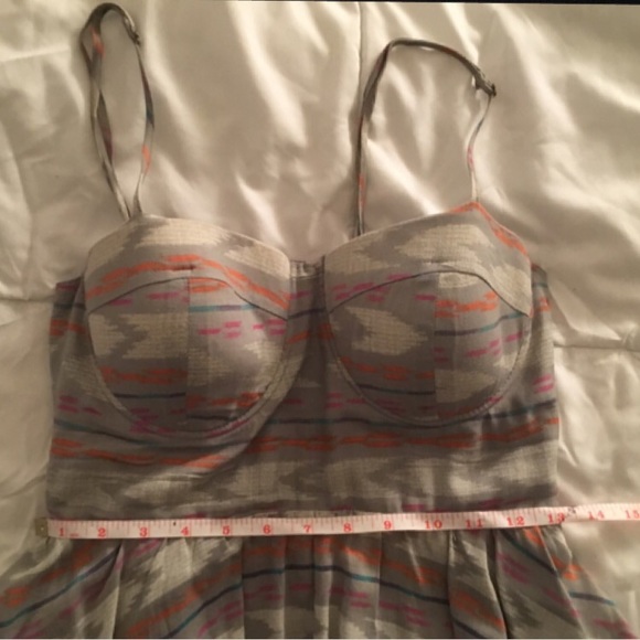 Dress - Picture 5 of 8