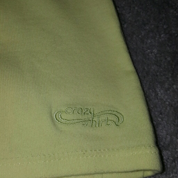 Crazy Shirt "Queen of the Beach" Tee with Sequins - Picture 3 of 8