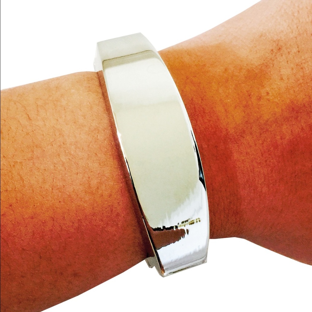 TORY Silver FITBIT FLEX 2 Fitness Tracker Bracelet