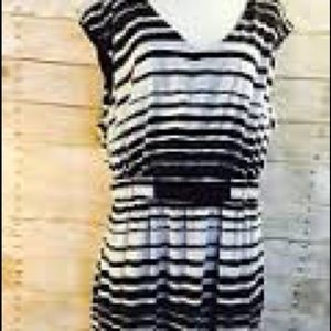 LUX II DRESS BLACK AND WHITE