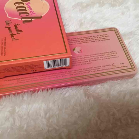 Too Faced Preach Palette - Picture 4 of 4