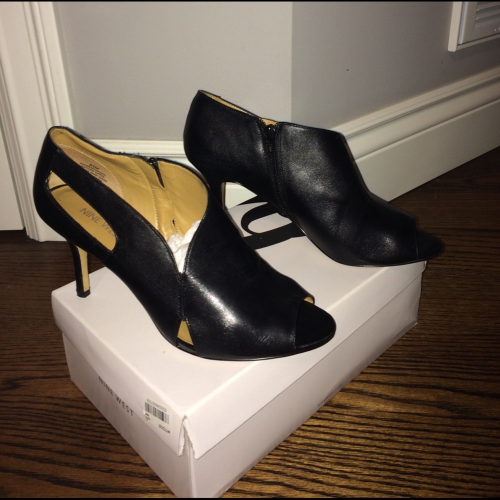 NINE WEST shoes