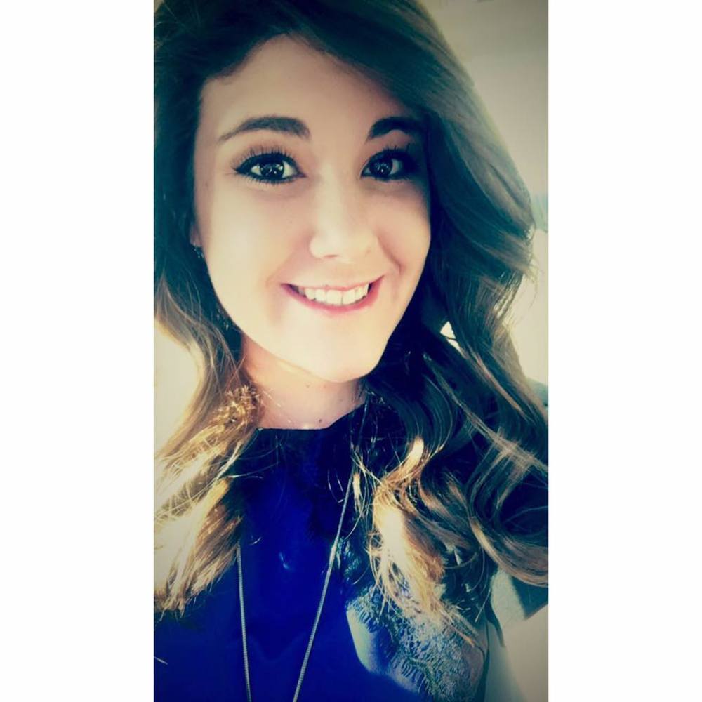 Meet your Posher, Alyson