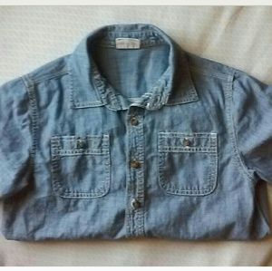 Boy Chambray short sleeve button down