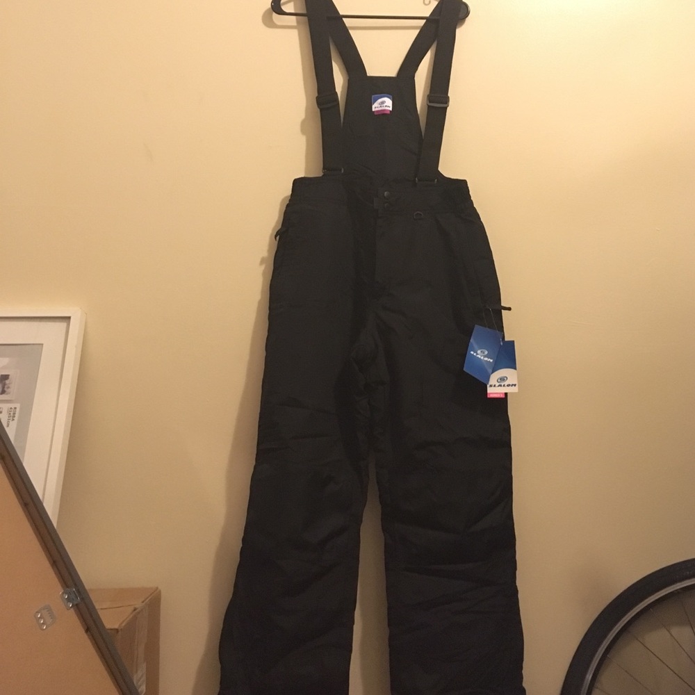 NWT! Black Slalom suspender ski pants