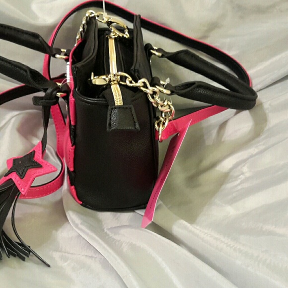 Hold Betsey johnson mini satchel with star fob NWT - Picture 2 of 6