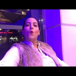 Meet your Posher, Liel