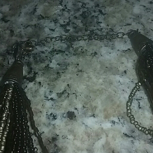 String Bead Necklace - Picture 3 of 4