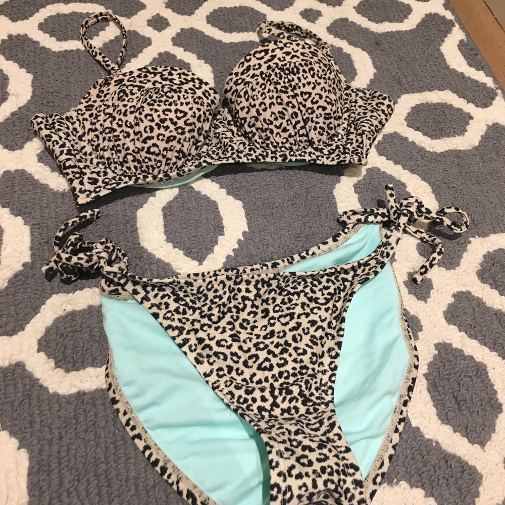 Leopard print bathing suit