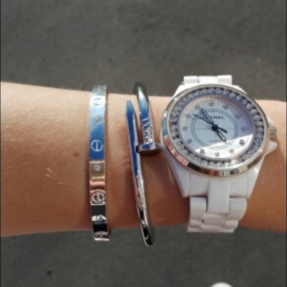 Trendy bracelet ! - Picture 2 of 4