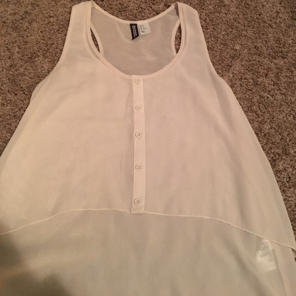 Nwot grey chiffon H&M S/L Top - Picture 2 of 5