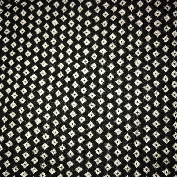 Brandy Melville halter tank - Picture 2 of 4