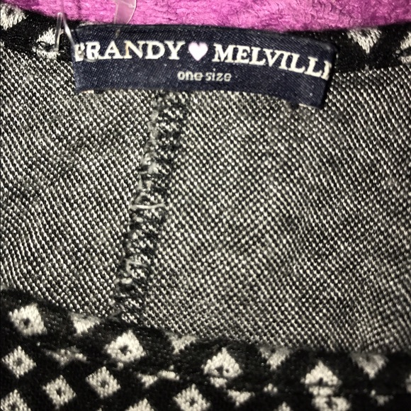 Brandy Melville halter tank - Picture 3 of 4