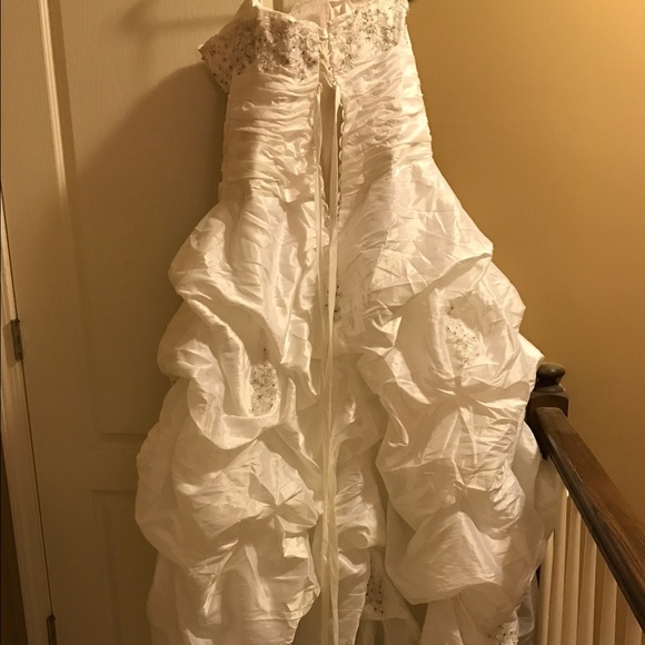 Dress - Picture 2 of 2