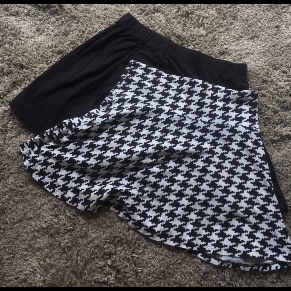 2 short skater skirts