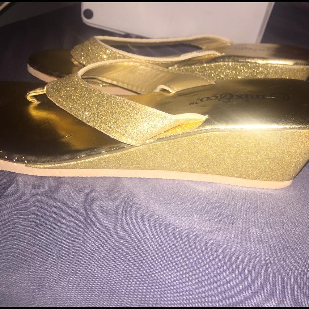 Platforms 😱 - Picture 2 of 4