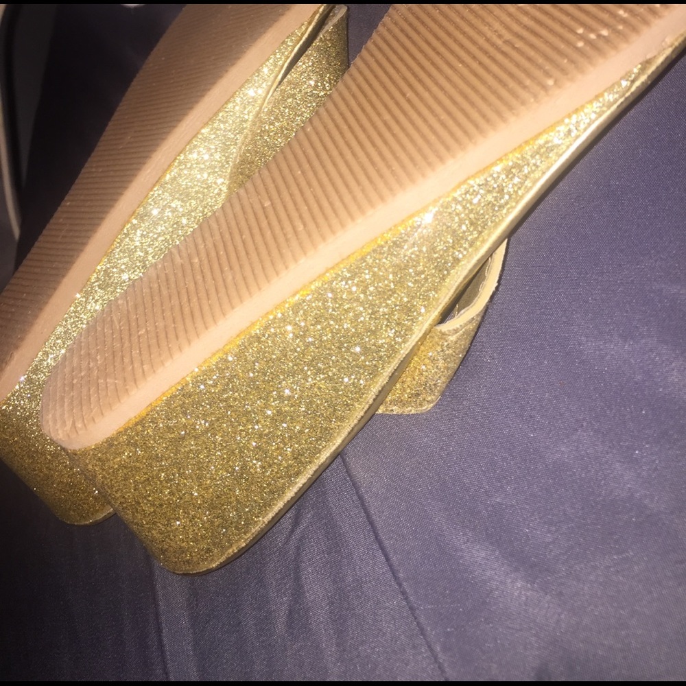 Platforms 😱 - Picture 3 of 4