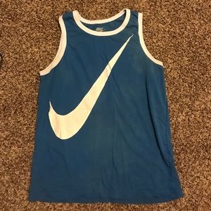 2 Nike tank tops Medium used