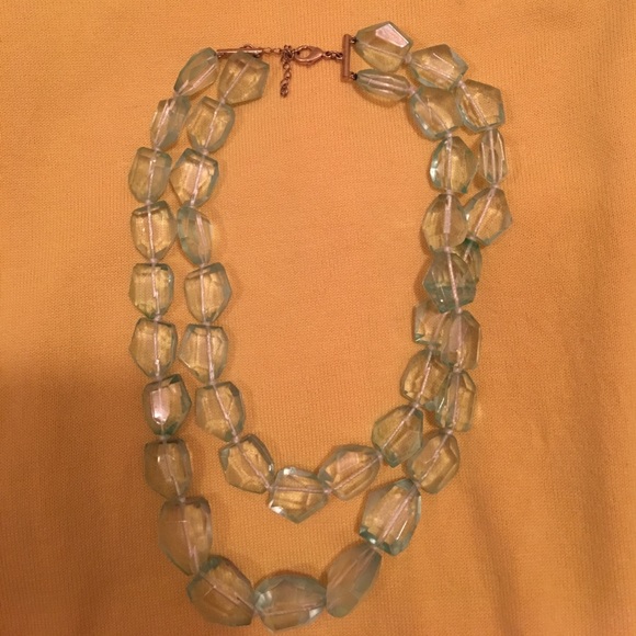 Two layered light blue clear bead necklace - Picture 1 of 1