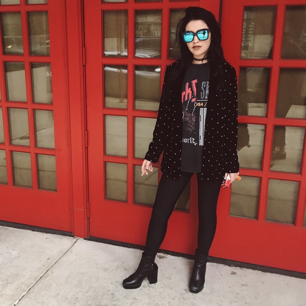 Meet your Posher, Becca