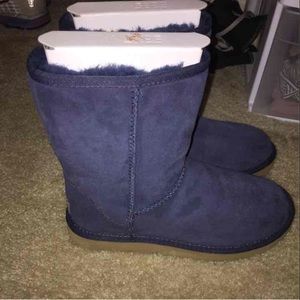 Blues uggs
