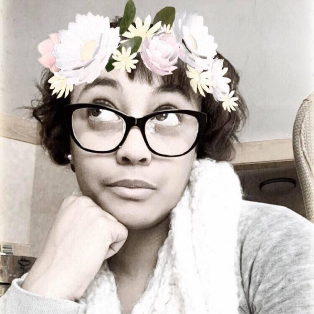 Meet your Posher, Ilia