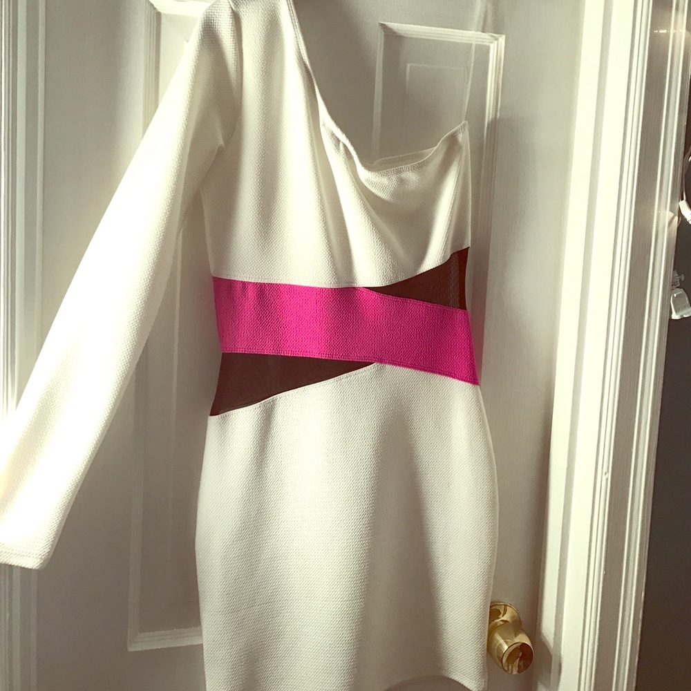 One-shoulder cut-out dress