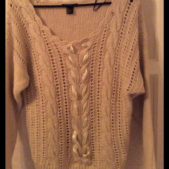 H&M sweater - Picture 3 of 3