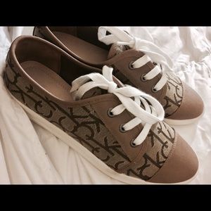 Calvin Klein Sneakers
