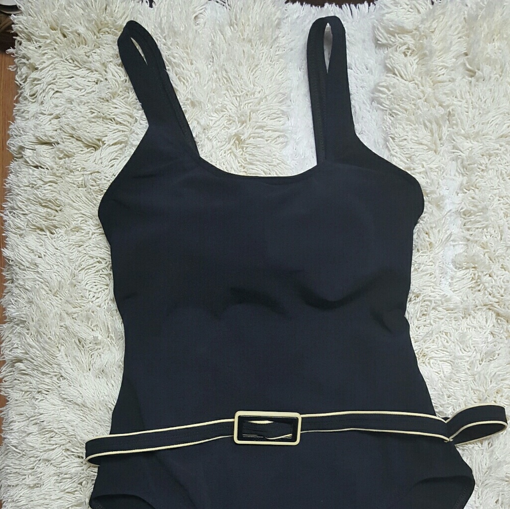 Calvin Klein ladies Blk one piece Swimsuit  sz. 10
