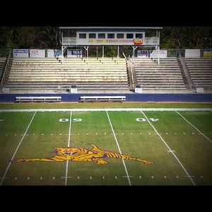 Meet your Posher, Brady