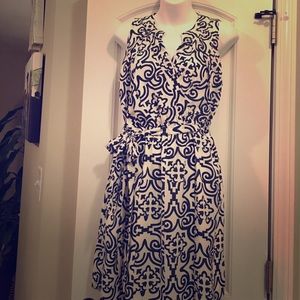 Sleeveless spring dress