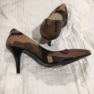 Micheal Kors Camo Shoes