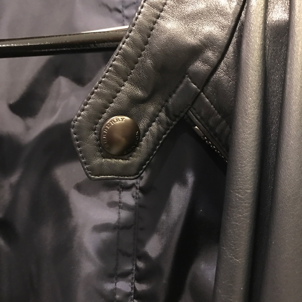 Men's Burberry
Ramshaw Leather Bomber Jacket Navy - Picture 2 of 6
