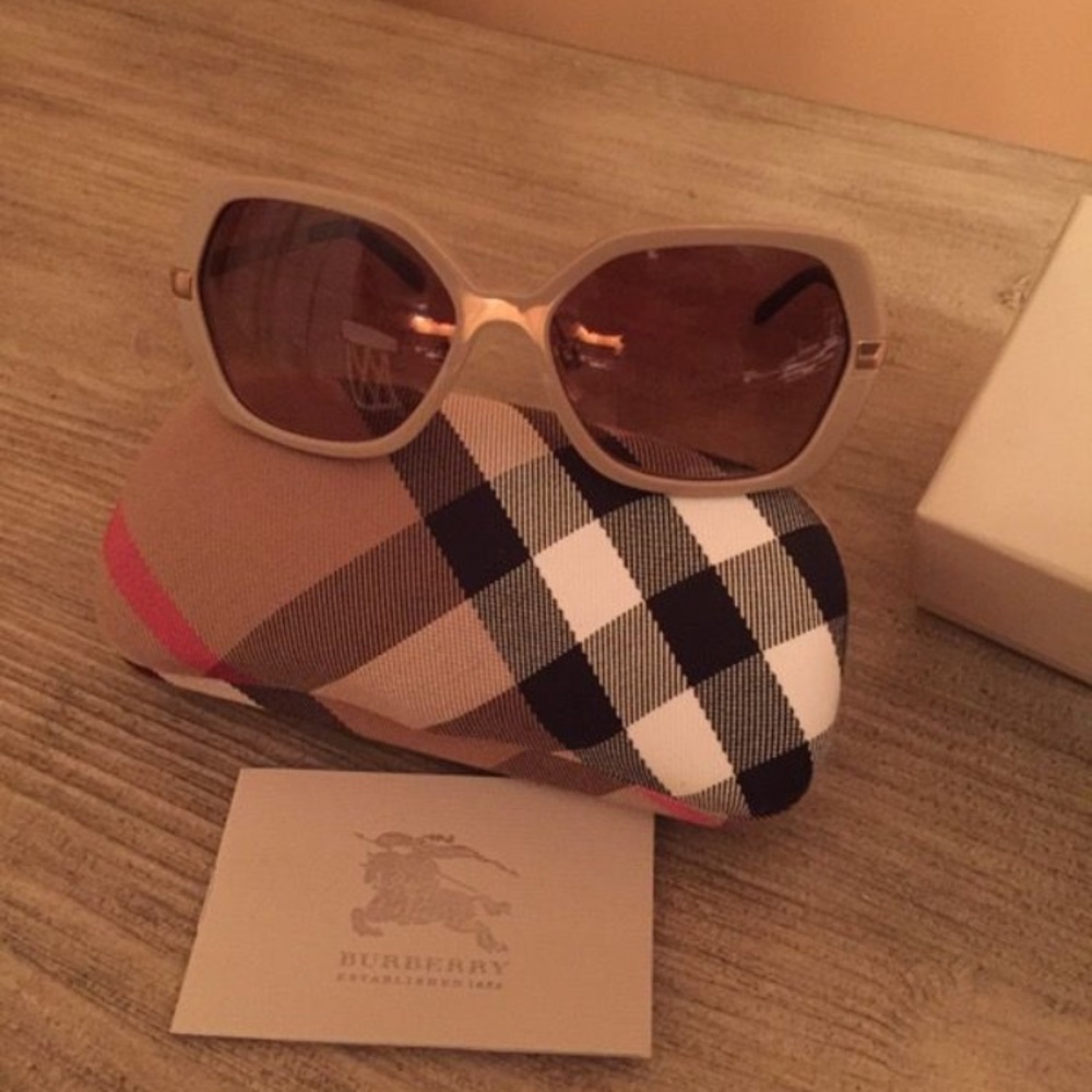 Burberry sunglasses