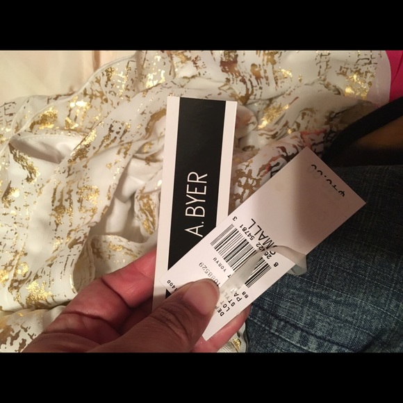 Ruffled Gold Halter Top Small - Picture 3 of 3