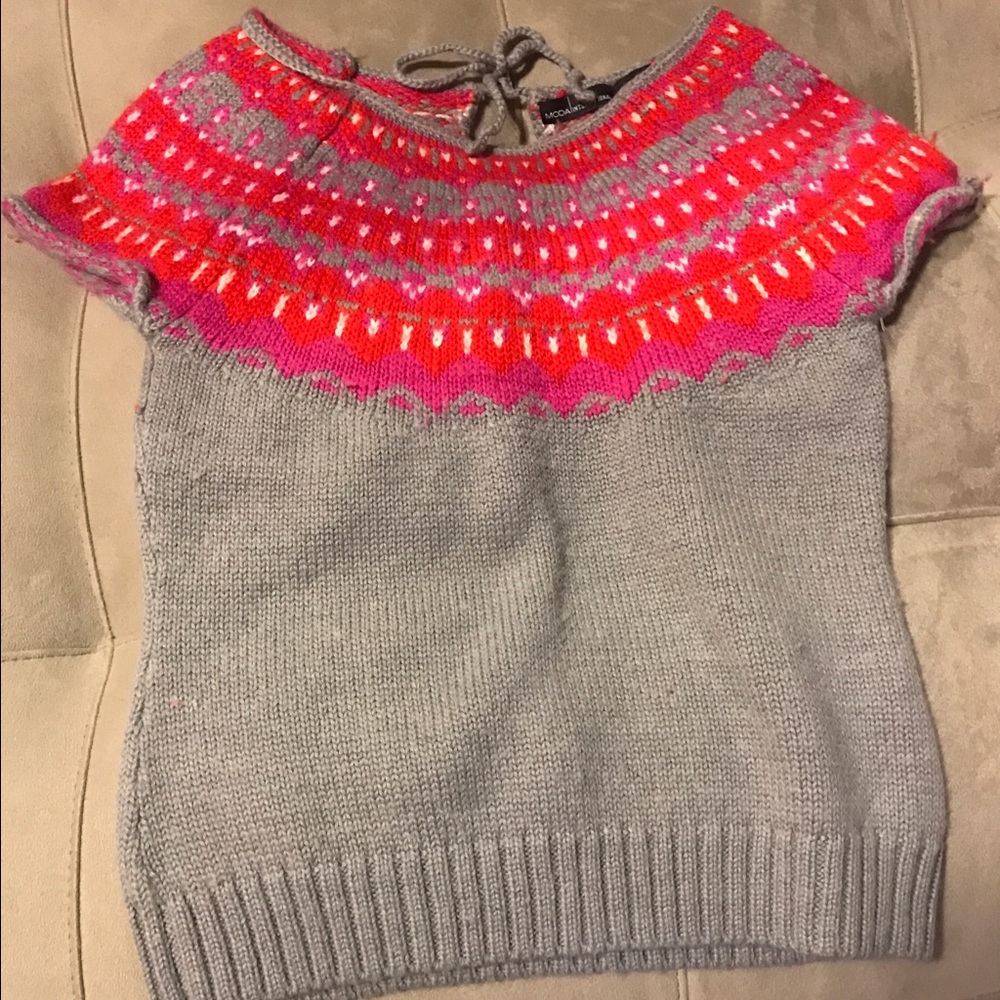 Light wool sweater! Perfect for spring.