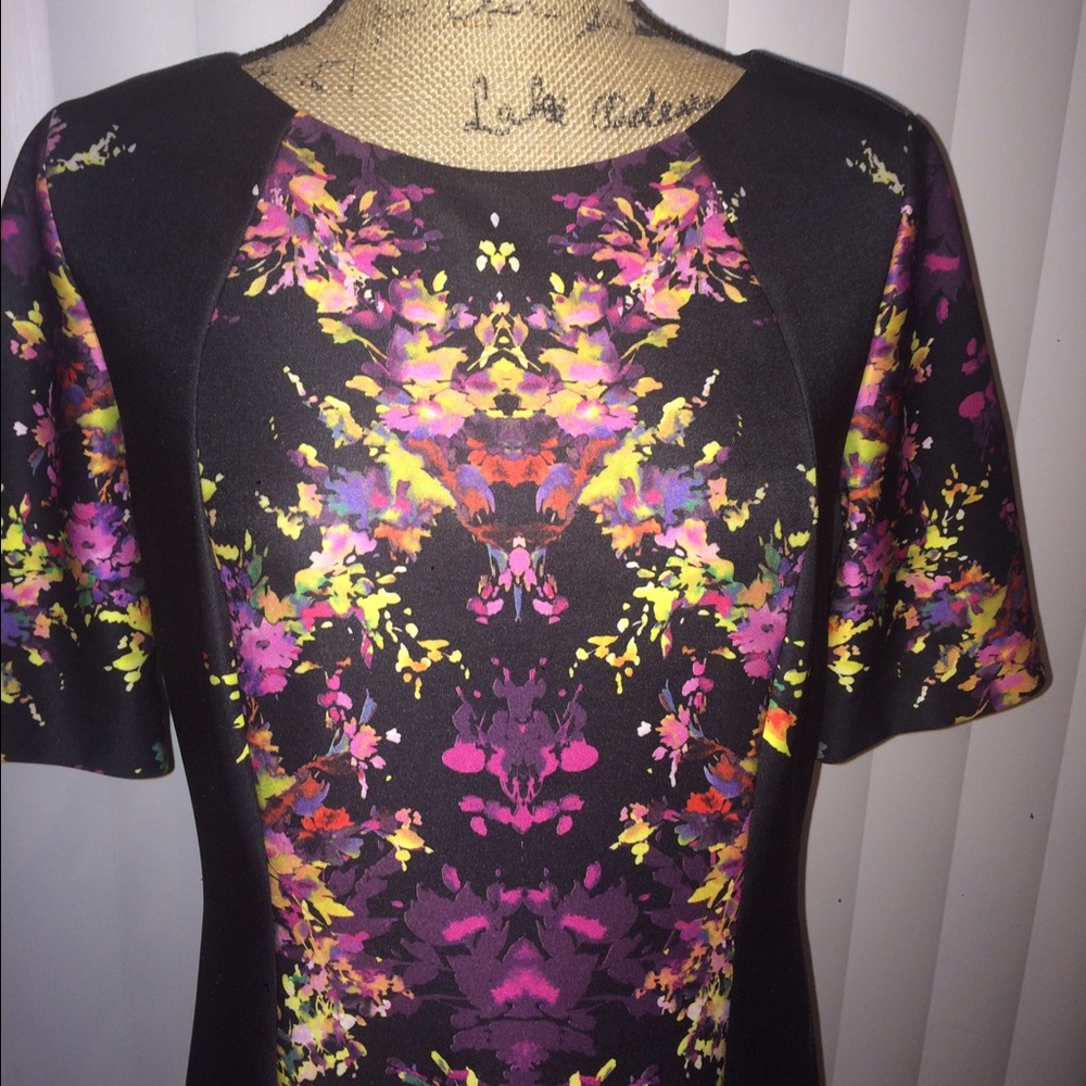 ‼️SALE‼️ Floral Print Dress size 10 - Picture 2 of 4