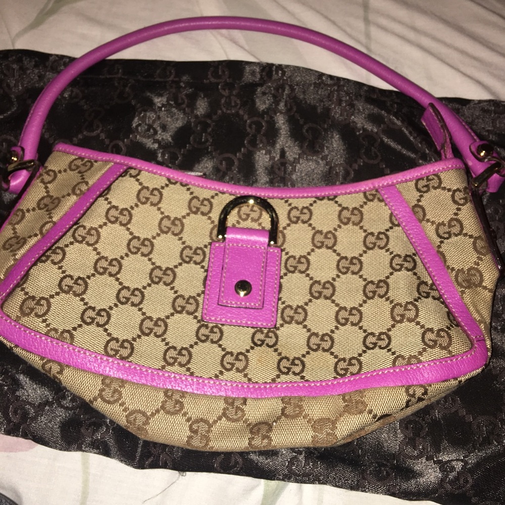 Gucci  GG canvas fuchsia small handbag