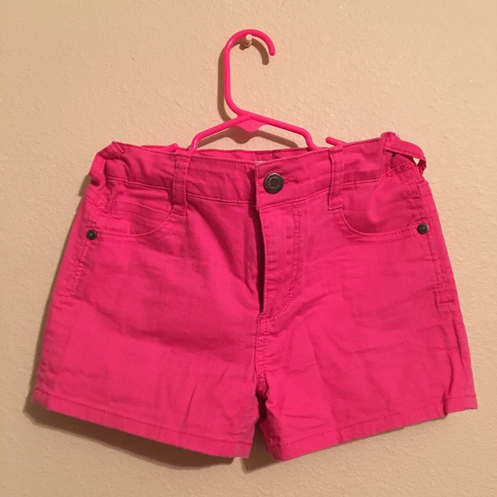 Size 12 Hot pink shorts.
